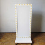 Y2335